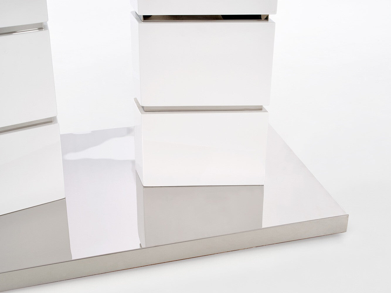 Stalas LORD, Spalva: Balta