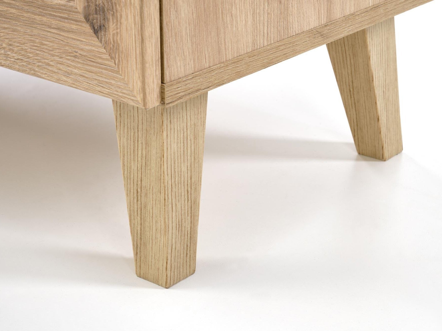 Komoda BORNEO KM-2 skrynia, artisan ąžuolas / juoda V-PL-BORNEO-KM-2