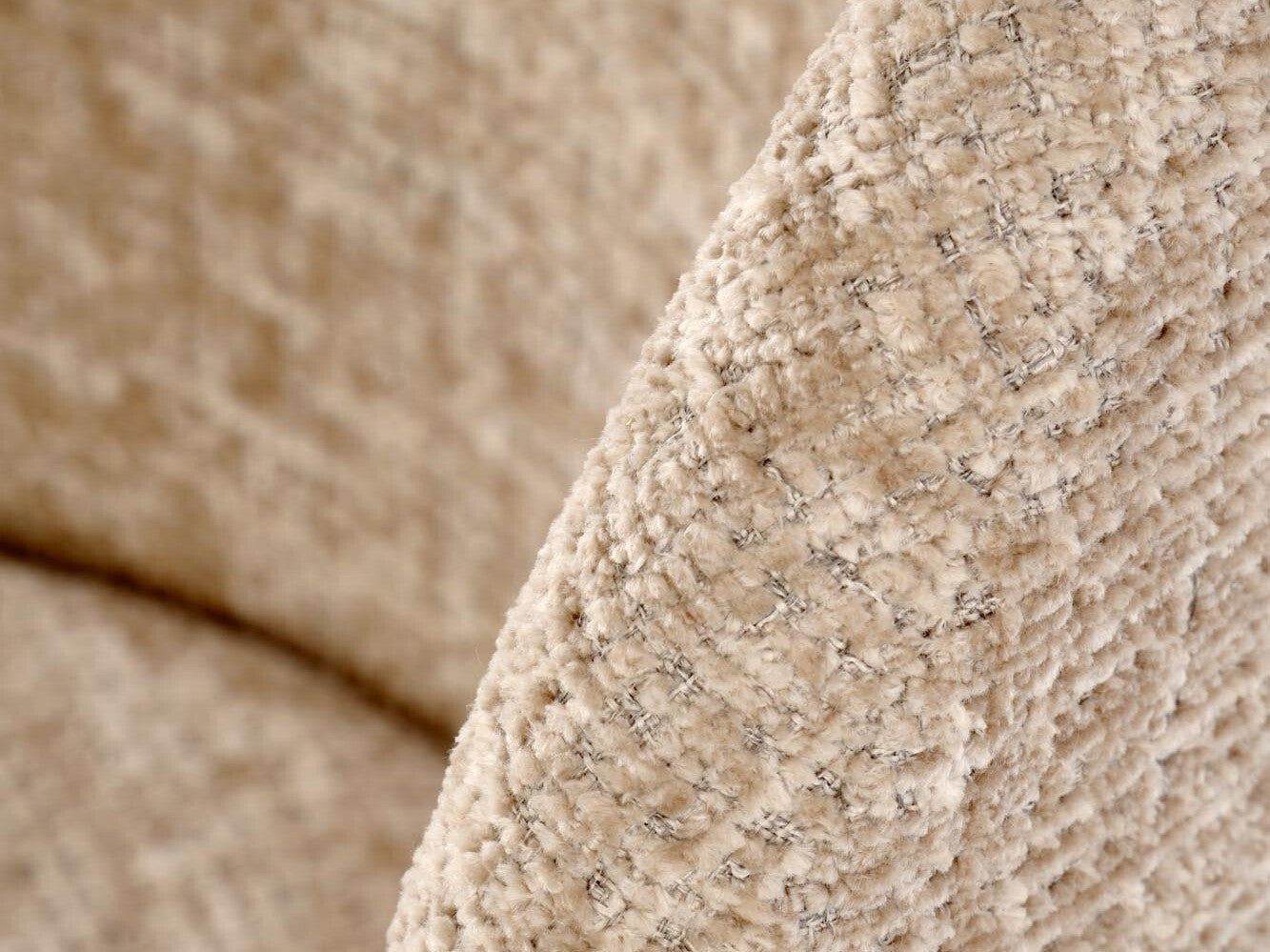 Kėdė BASSO kėdė šviesi graikinis riešutas/ CREMONA 14 (beige) V-PL-N-BASSO-J.ORZECH/CREMONA14, Spalva: Beige + Graikinis riešutas