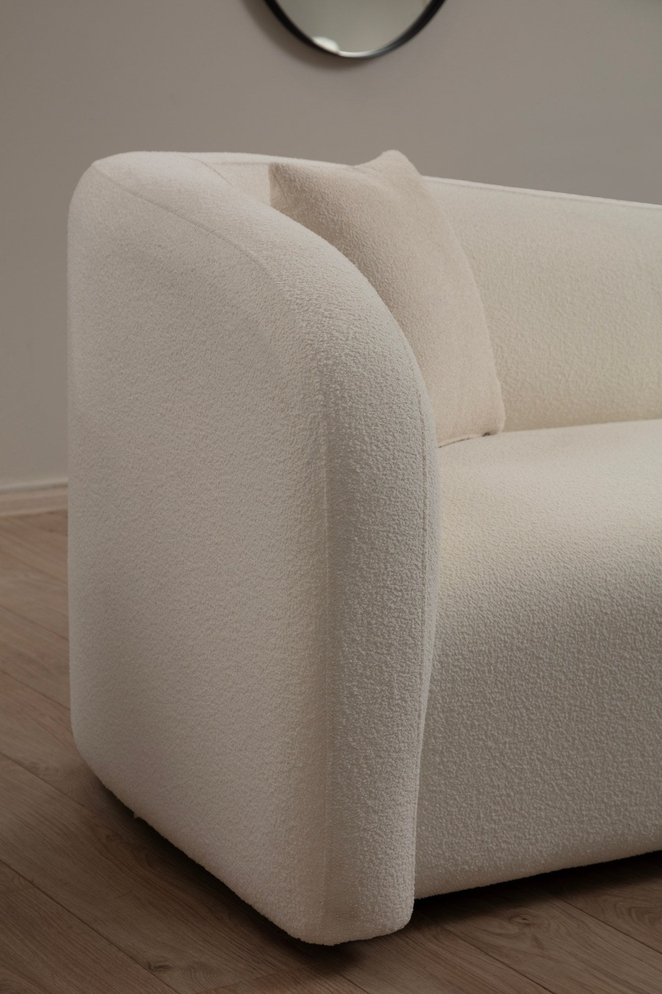 Sofa Asos Cream - 3